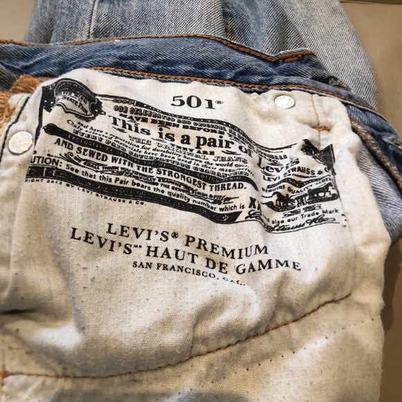 501 Levi’s ladies size 24 used but in good condition! - Picture 3 of 12